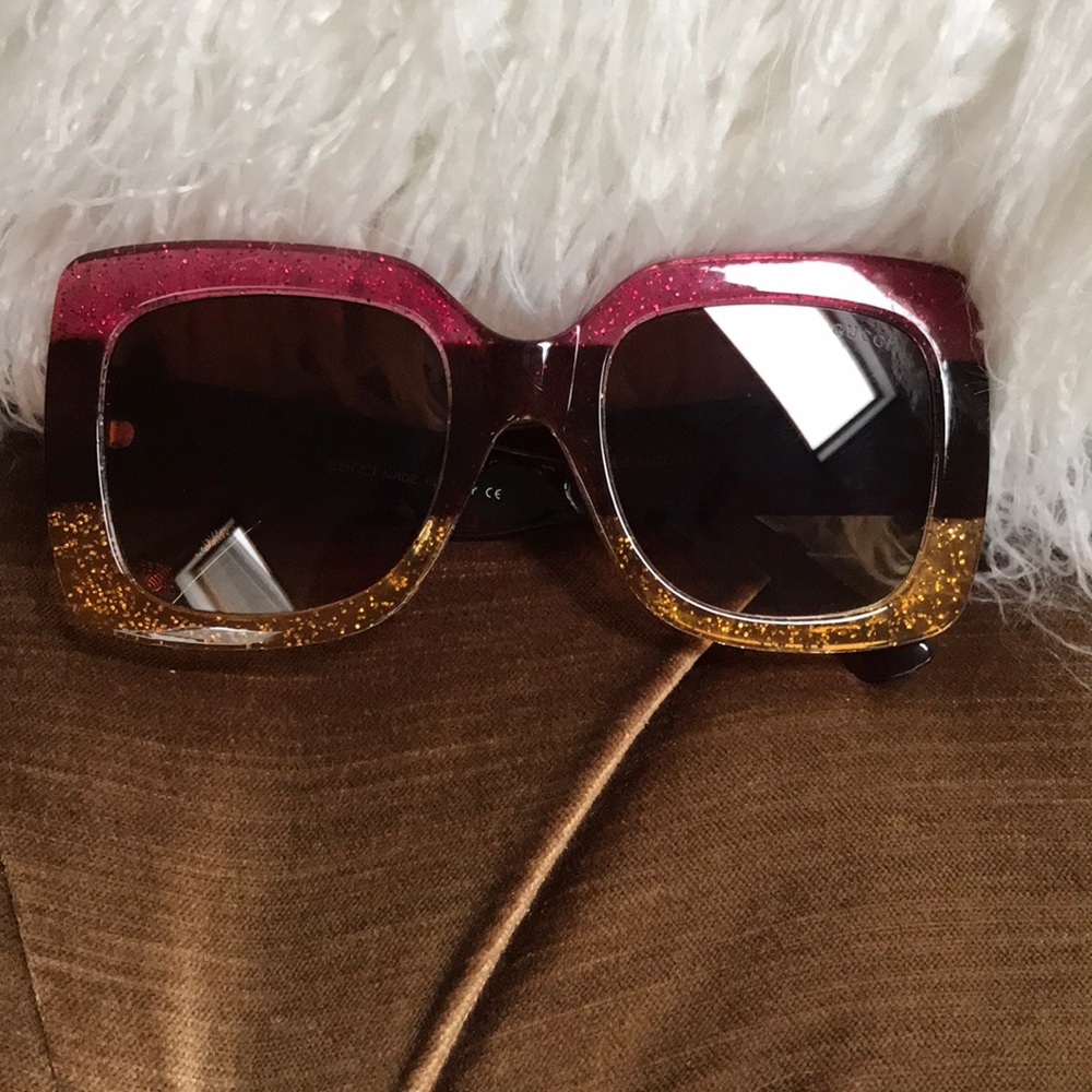 Gucci oversized sparkly sunglasses!💕